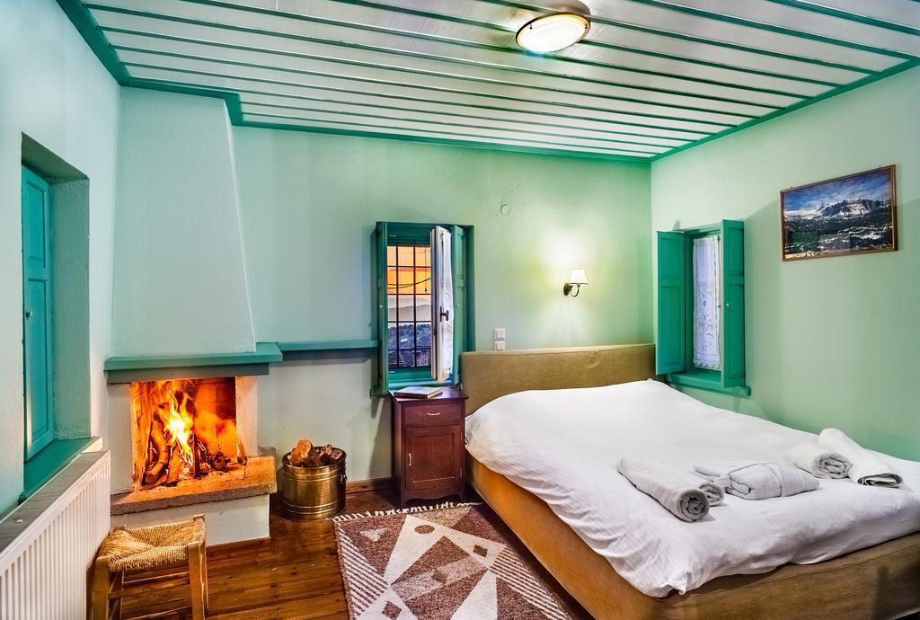 Dias Guesthouse Папигко Екстериор снимка