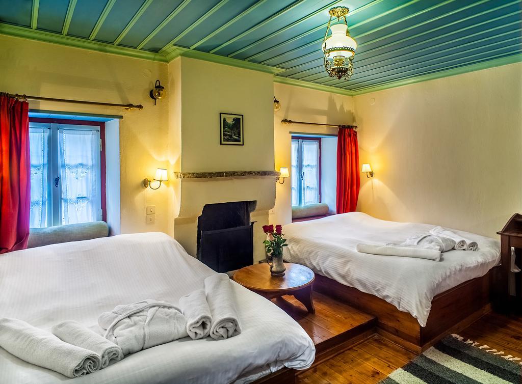 Dias Guesthouse Папигко Екстериор снимка