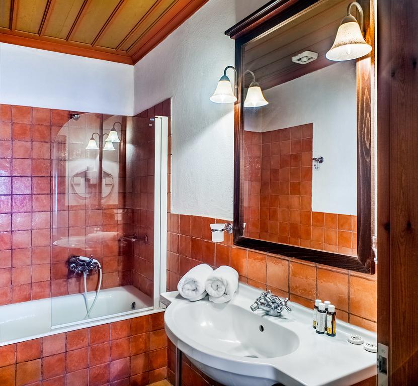 Dias Guesthouse Папигко Екстериор снимка