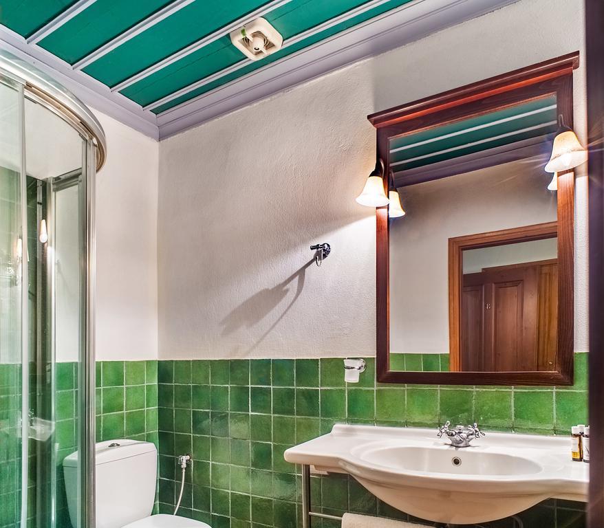 Dias Guesthouse Папигко Екстериор снимка